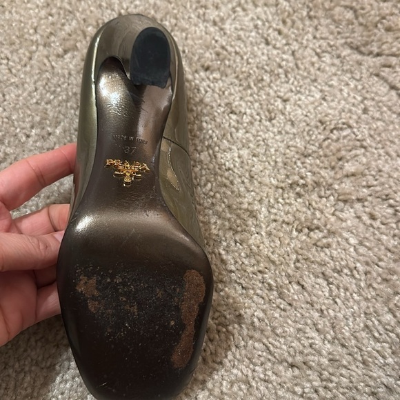 Prada Square-Toe Pump - Picture 7 of 9